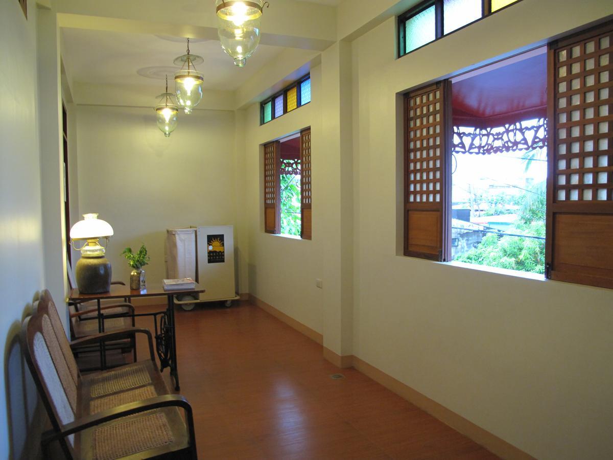 Casita Aurora Bed And Breakfast Legazpi City Exteriör bild